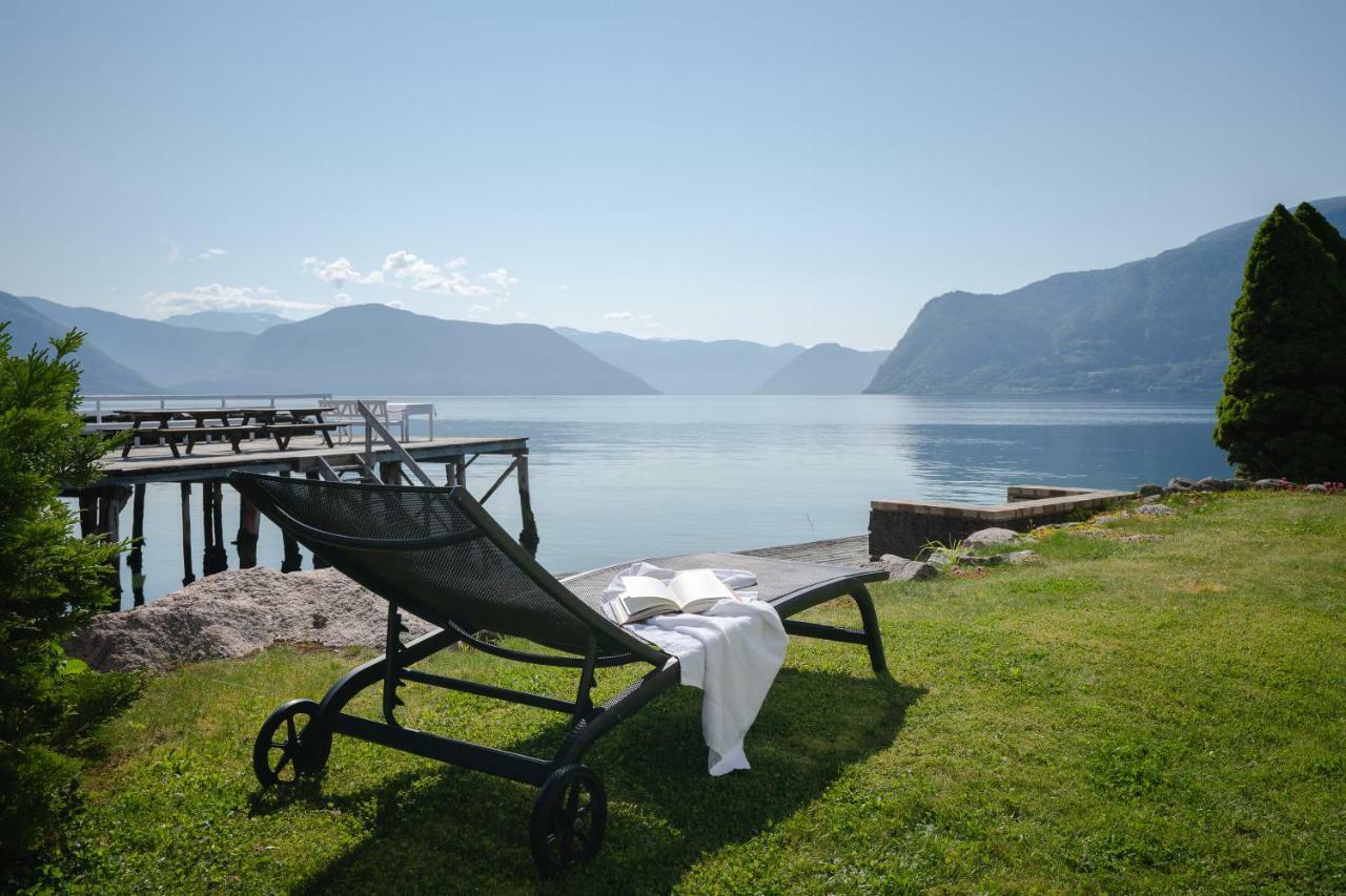 Leikanger Fjordhotel - Unike Hoteller Exterior photo